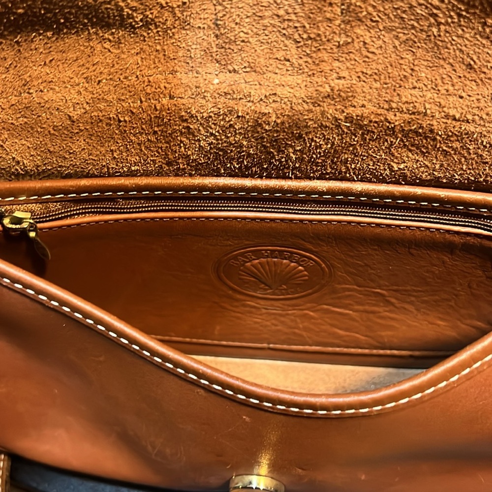 Bar Harbor Leather and Brass Shoulder Crossbody Saddle Bag - Picture 4 of 4
